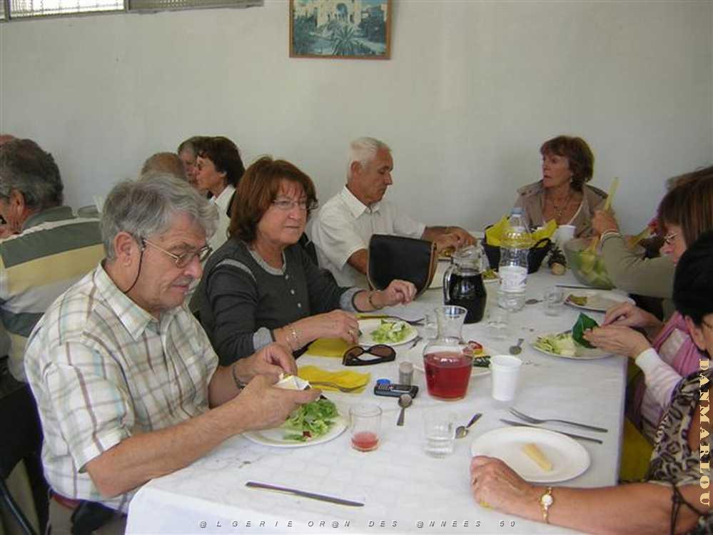 NIMES OCTOBRE 2008 PATRONAGE DE MARAVAL P5142004.jpg
